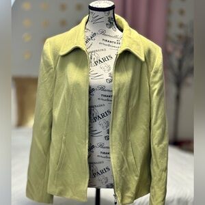 ✨SALE✨Send me a Lucky Offer🍀24 hour flash sale:Tribal Green Fleece Lined Blazer